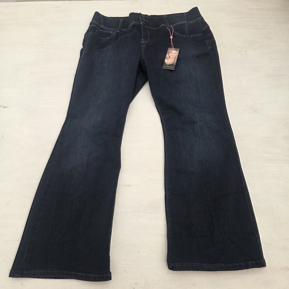Laurie Felt Jeans Womens XL Petite Blue Silky Curve Boot Cut Stretch Denim